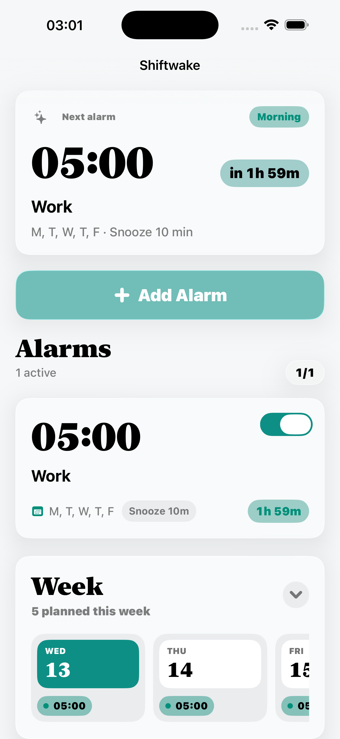 Shiftwake app showing the next alarm, active alarm, and weekly schedule overview.